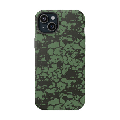 Faded Green Giraffe MagSafe Tough iPhone Case