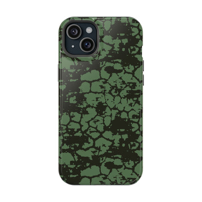 Faded Green Giraffe MagSafe Tough iPhone Case