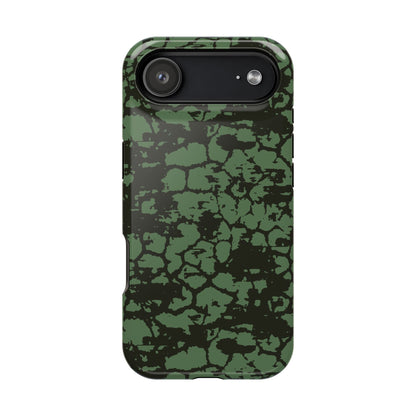 Faded Green Giraffe MagSafe Tough iPhone Case