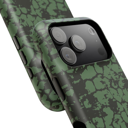Faded Green Giraffe MagSafe Tough iPhone Case
