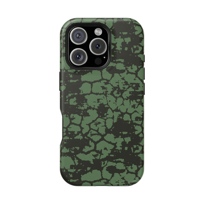 Faded Green Giraffe MagSafe Tough iPhone Case